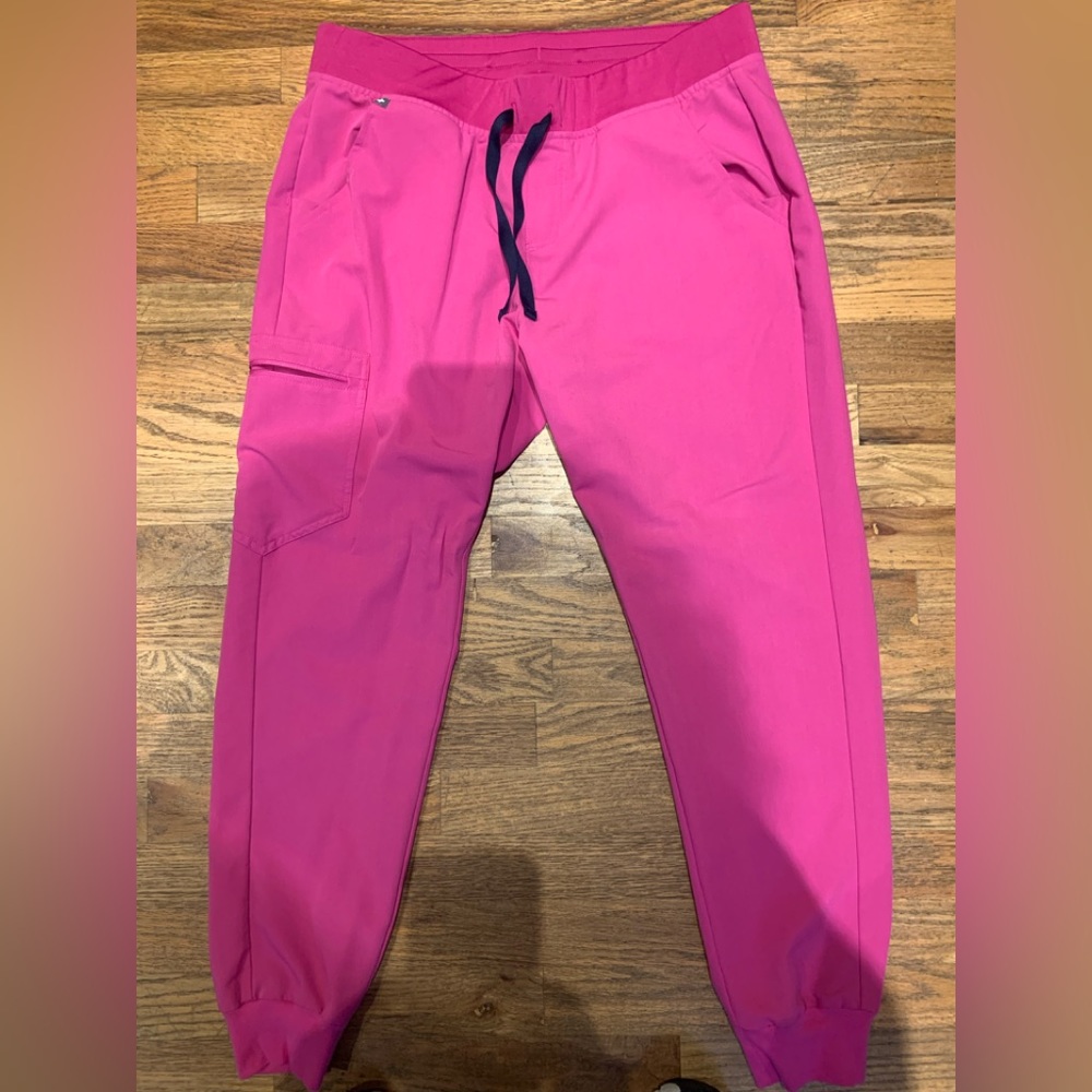 Figs Zamora Jogger Electric Orchid size L